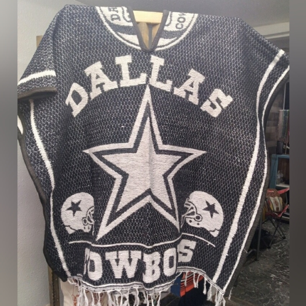 Dallas Cowboys Poncho